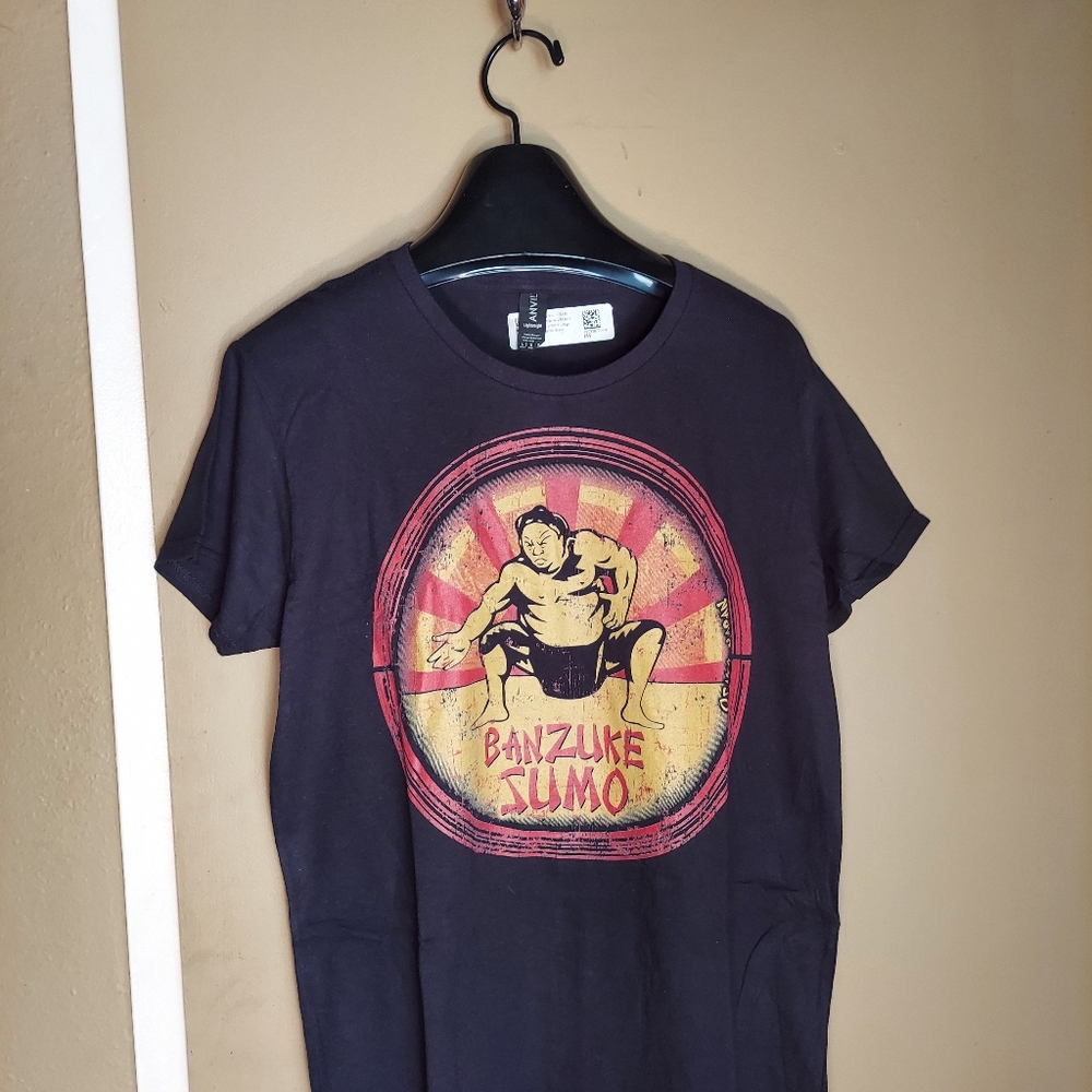 Anvil Sumo Art Shirt.